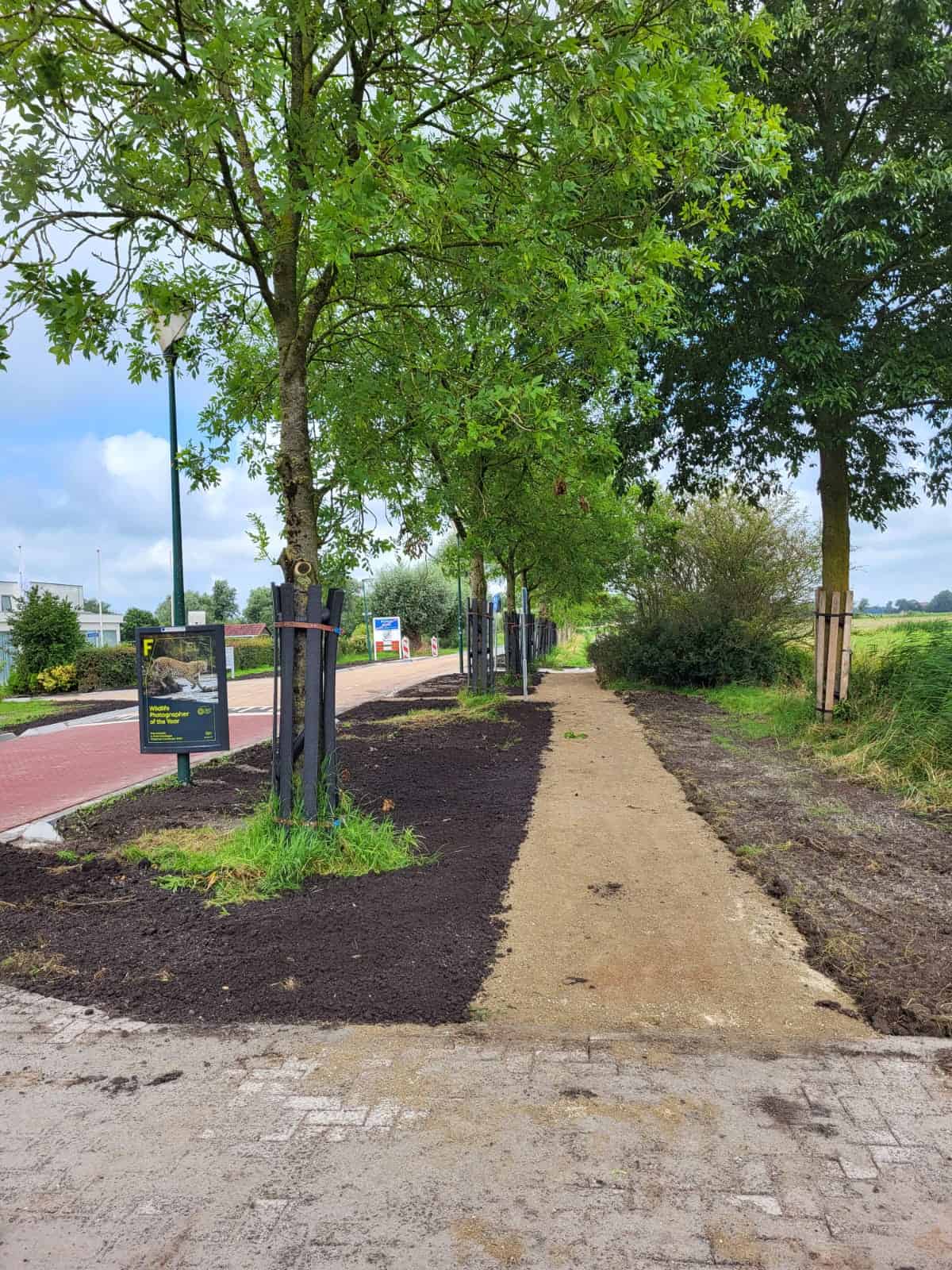 Herinrichting Tramstrjitte te Nijland Súdwest Fryslân asfalt fundering straatbakstenen 12